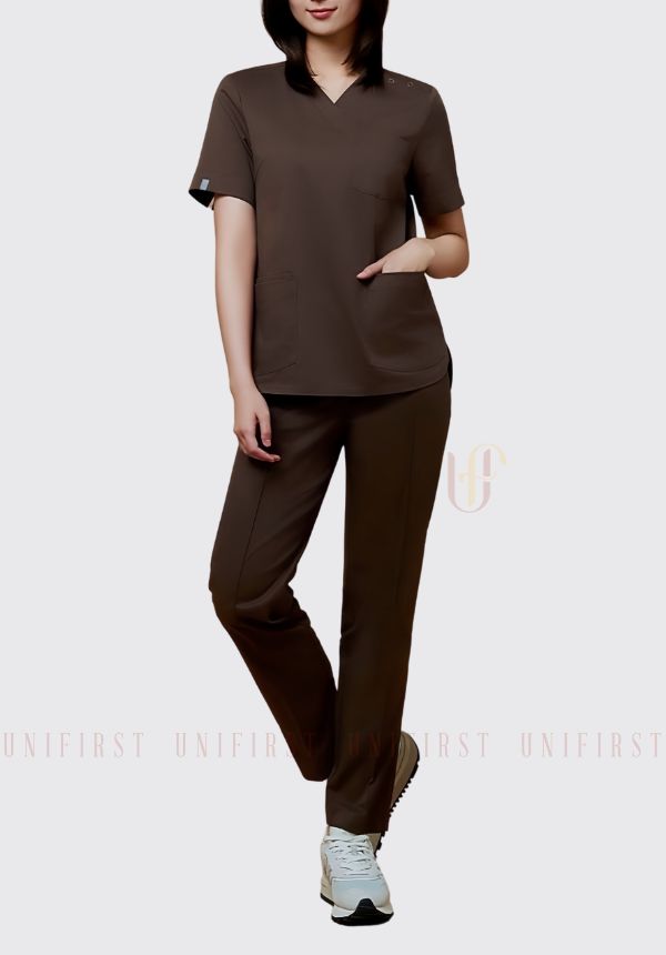 Đồng phục kỹ thuật viên spa màu nâu
