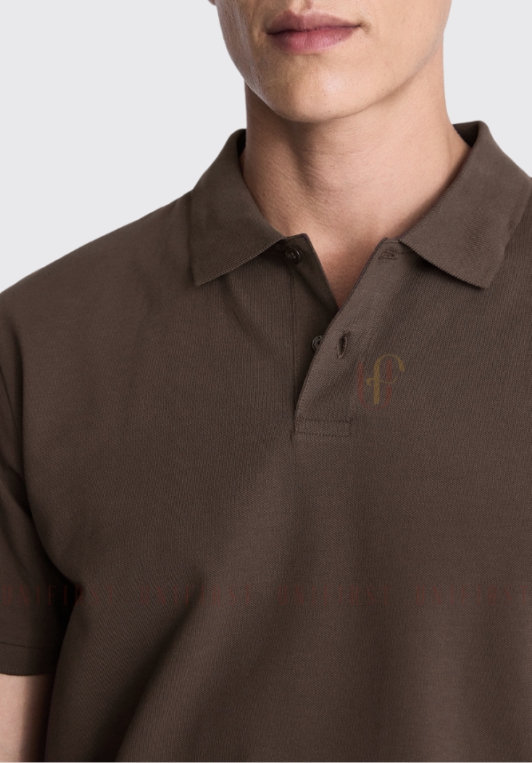 Áo thun polo màu nâu