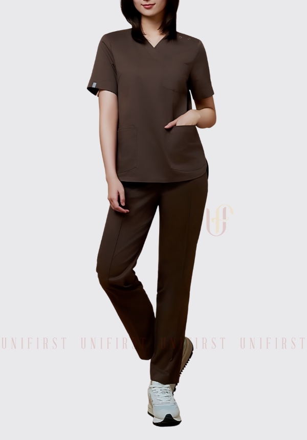 Bộ quần áo kỹ thuật spa màu nâu